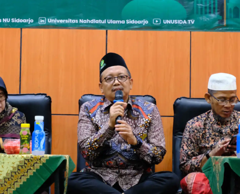 Rektor Unusida, H Fatkul Anam saat menyampaikan sambutan dalam Halal Bihalal 2024 (Foto: Humas Unusida)